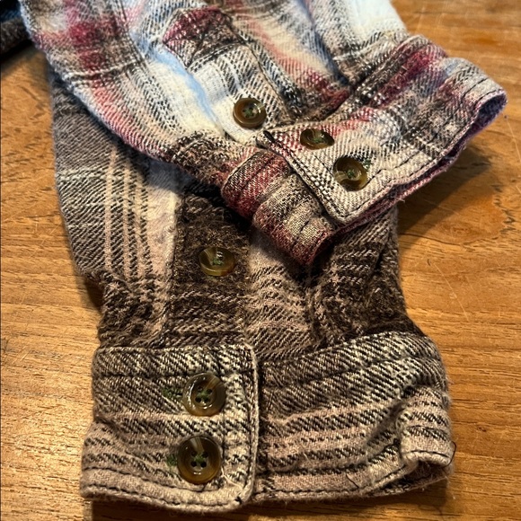 BDG Urban Outfitters shirt flannel patchwork 90’s Shacket M - Picture 8 of 14